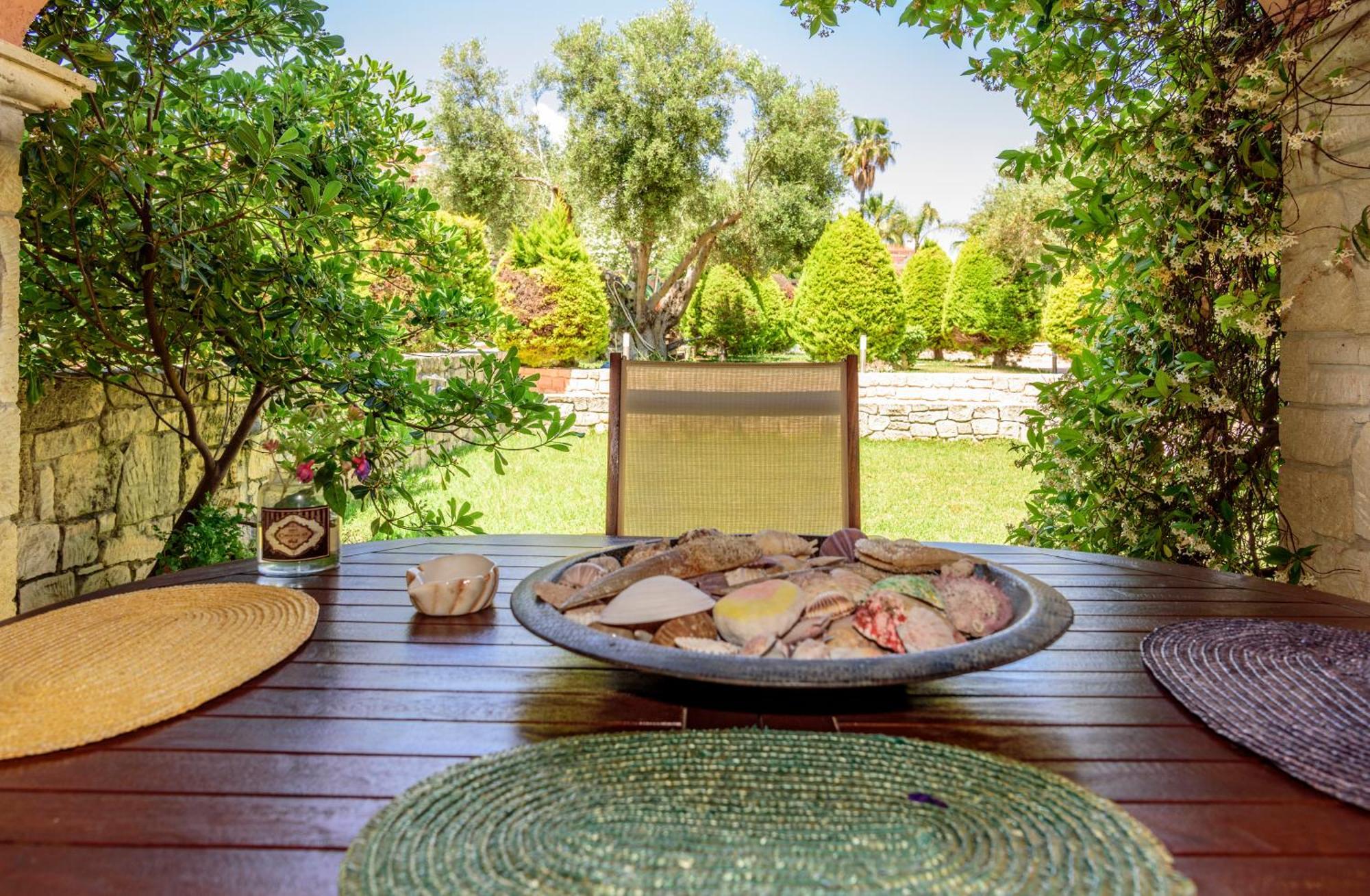 La Luna House Pefkochori Ngoại thất bức ảnh