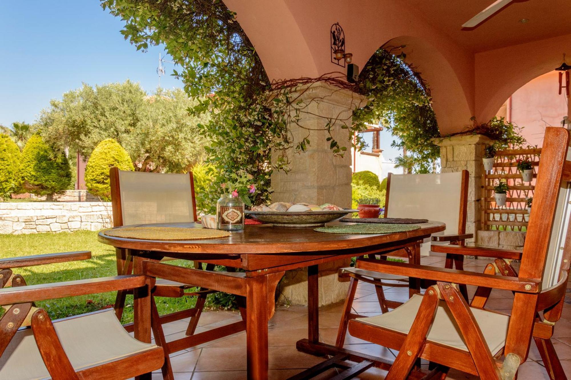 La Luna House Pefkochori Ngoại thất bức ảnh