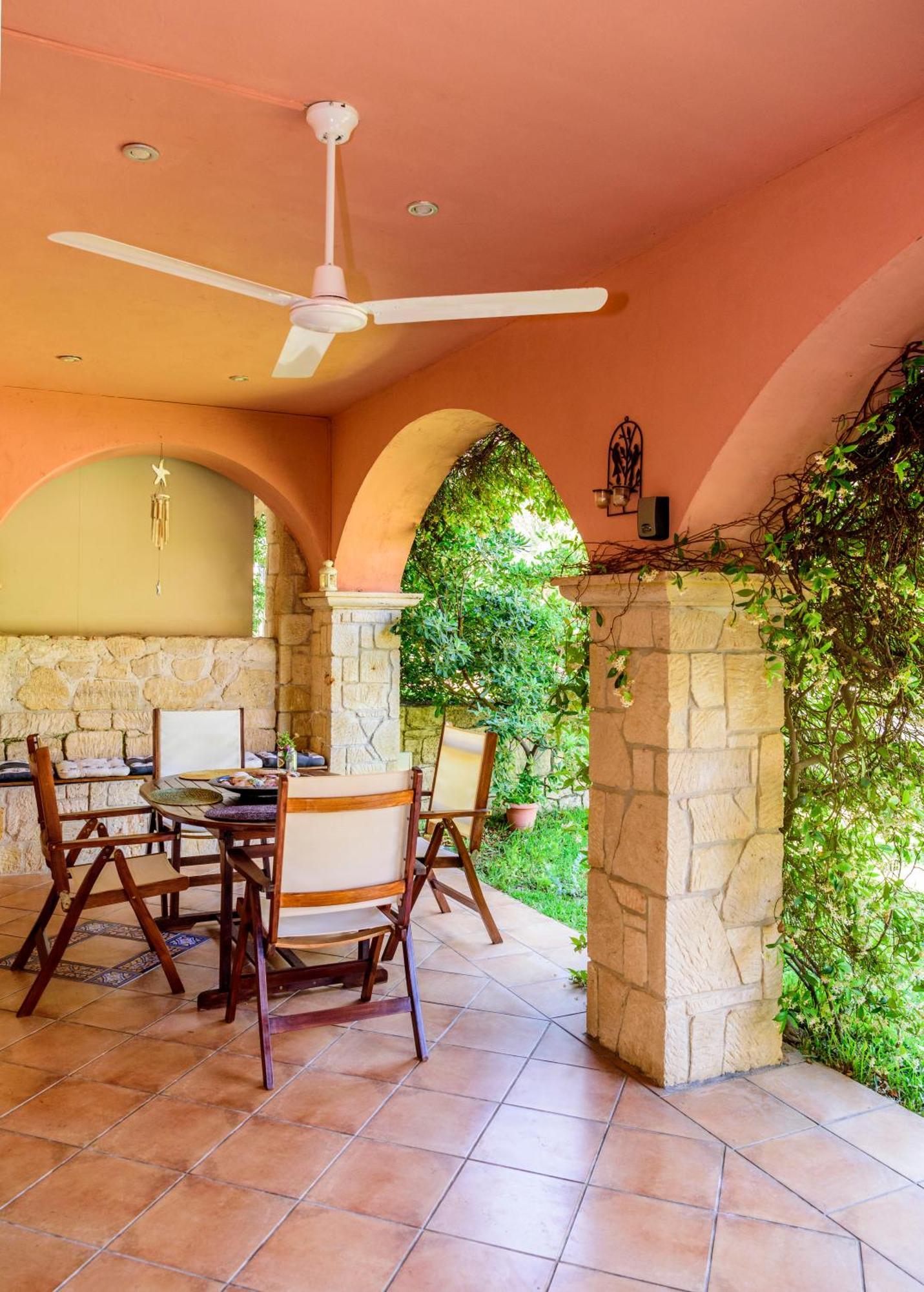 La Luna House Pefkochori Ngoại thất bức ảnh