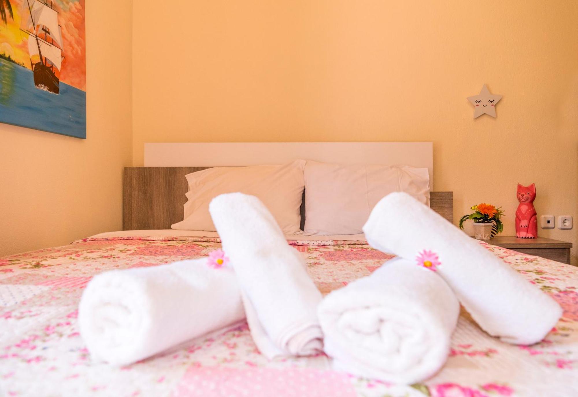 La Luna House Pefkochori Ngoại thất bức ảnh